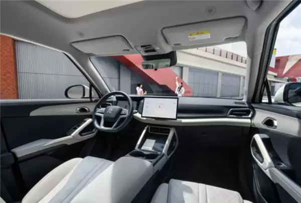 市占率超17%！中国香港一季度最火车型揭晓：比亚迪拿下品牌、车型双料第一