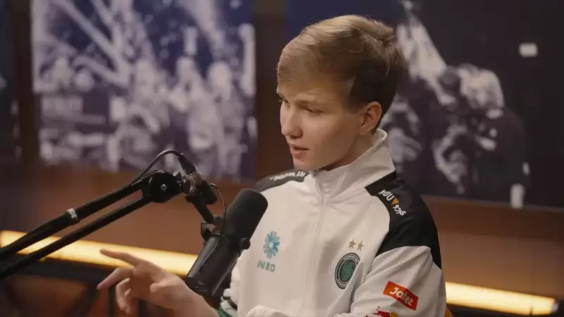 新生代反击!donk直言“所有媒体都有毒”,m0NESY与molodoy揭露电竞偶像真实面 新生代反击!donk直言“所有媒体都有毒”,m0NESY与molodoy揭露电竞偶像真实面