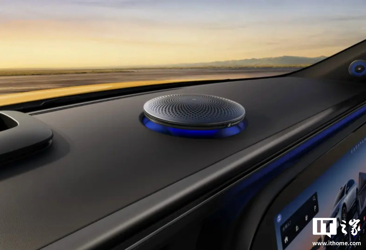 smart 首台豪华掀背轿车，精灵#6 EHD 内饰官图公布