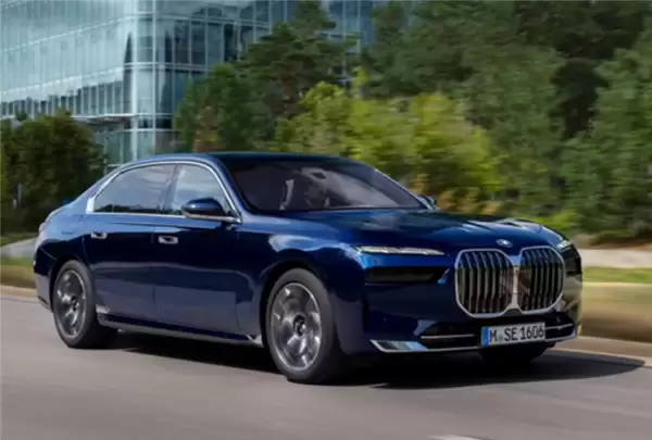 覆盖5系7系！宝马在华召回近18万辆汽车：极端情况下存起火风险