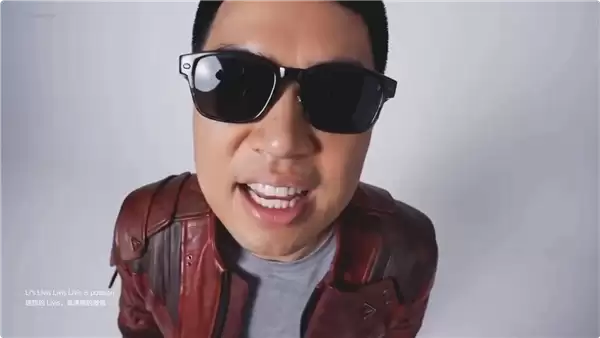 笑不活了 AI李想在L9车顶再现一字马大劈叉