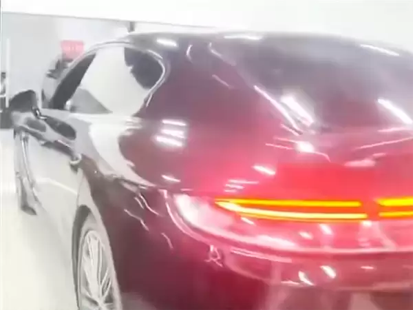 18万买二手保时捷被原车主拖走 调查出该车至少有6任车主 警方已立案