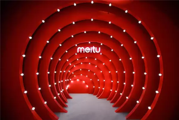 美图获阿里巴巴战略投资：双方将在AI与电商领域深度合作