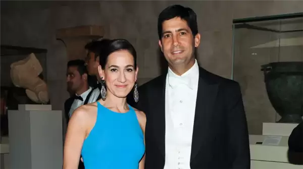 史上最有钱美联储主席要来了：身家近2亿美元 妻子比他更有钱