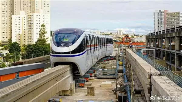 盘活6年烂尾工程跑出中国速度！比亚迪海外首条云轨落地巴西