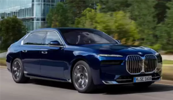 用户接受度低迷！齐普策：宝马将暂时放弃L3级自动驾驶