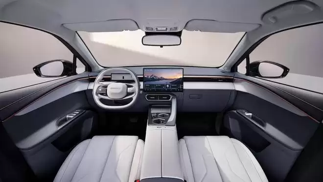 8155芯片+L2智驾 瑞虎5运动版上市 置换补贴价6.79万元起