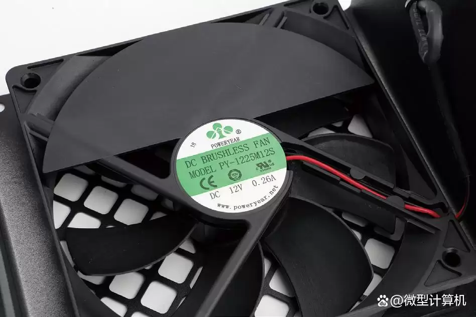 仅0.7元每瓦+599元售价! 超频三战锤KN850 ATX 3.1电源全面测评