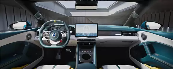 三电机超1000马力、零百2秒内！腾势Z软顶敞篷超跑官图发布