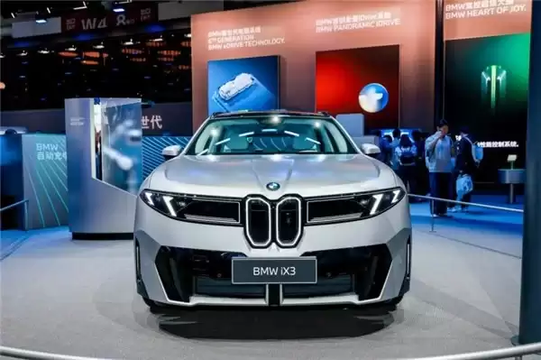 从 F1 赛道到宝马、奔驰，亿纬大圆柱如何成为高端车“标配”？