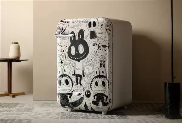 Labubu冰箱二手平台溢价15倍 网传代工企业称客户有保密需求