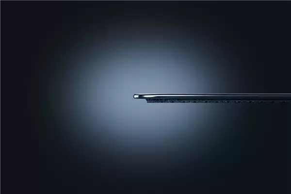 要价1199元！雷蛇发布帝王蝶Atlas Pro全球最薄玻璃鼠标垫：仅1.9mm