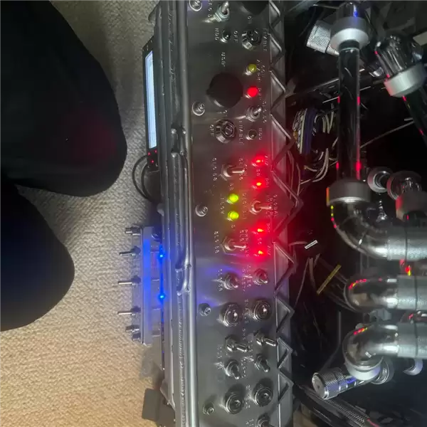 玩家耗时4年造出水冷巨兽主机！六翼天使风扇阵列帅炸：测漏居然靠洗洁精