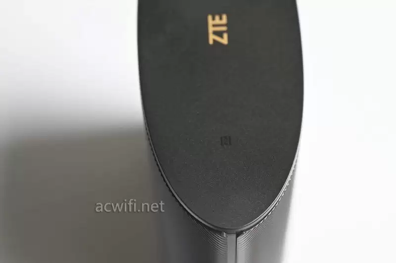 穿两堵墙也能跑慢千兆? ZTE中兴星云BE3600Pro+路由器套装拆机评测
