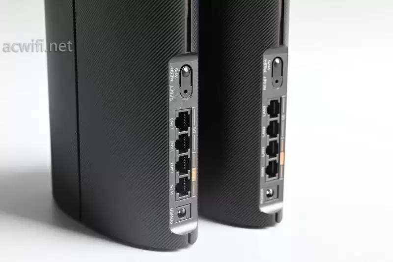 穿两堵墙也能跑慢千兆? ZTE中兴星云BE3600Pro+路由器套装拆机评测