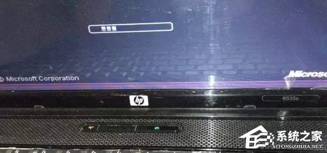 笔记本闪屏门都有哪些故障现象?