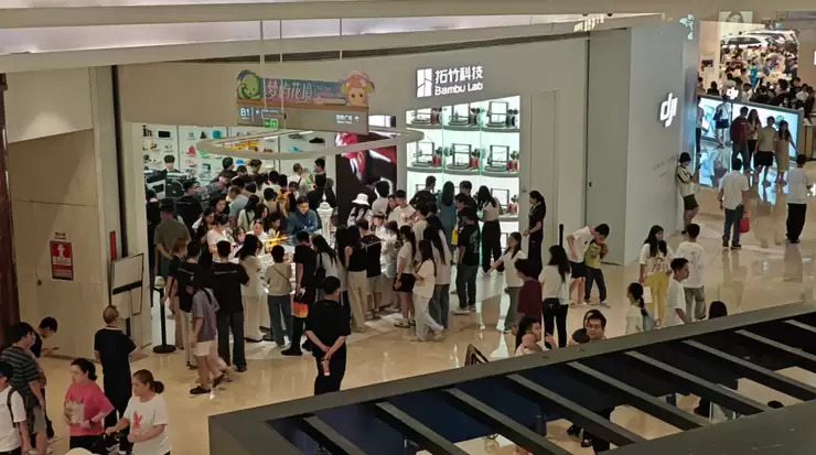 拓竹发布纯净PLA耗材：3D打印聚焦材料本质，家庭场景成新赛场