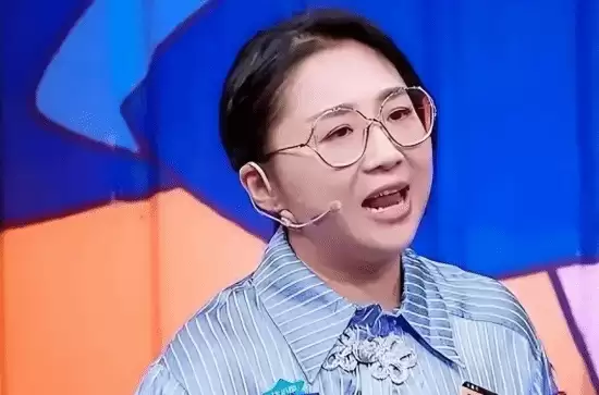 傅首尔被大量网暴后 首次回应“傅首尔面容”