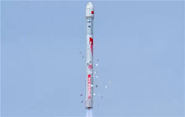 朱雀二号进化版首飞成功!“京东快递”也上太空了