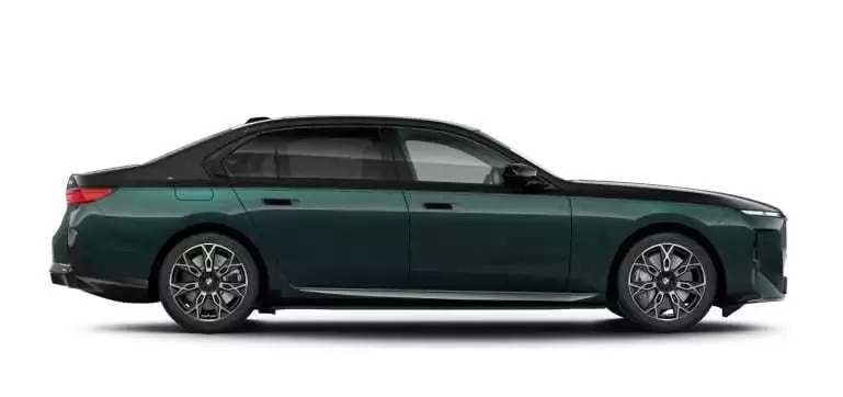 2027款宝马i7 M70发布：换装新电池，WLTP工况续航大幅提升至686公里
