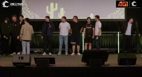 cs2电竞选手当众扇对手巴掌3