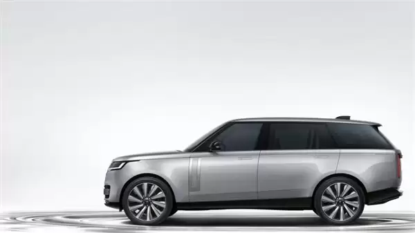 品牌史上最豪华SUV!路虎揽胜SV ULTRA登场:首发车载静电音响技术