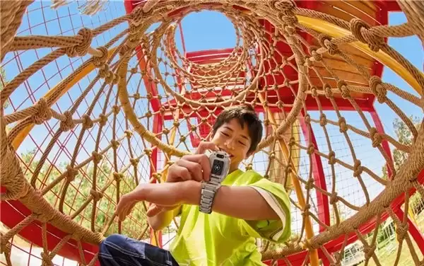 小天才 Z12 深度评测：星环旋钮 +