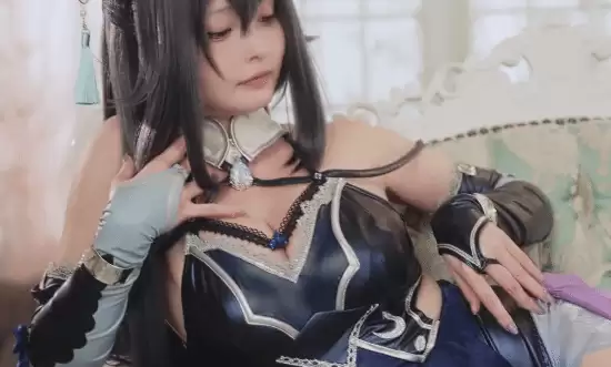 日本大尺度三国新游来了！大雷美女诱惑穿太少