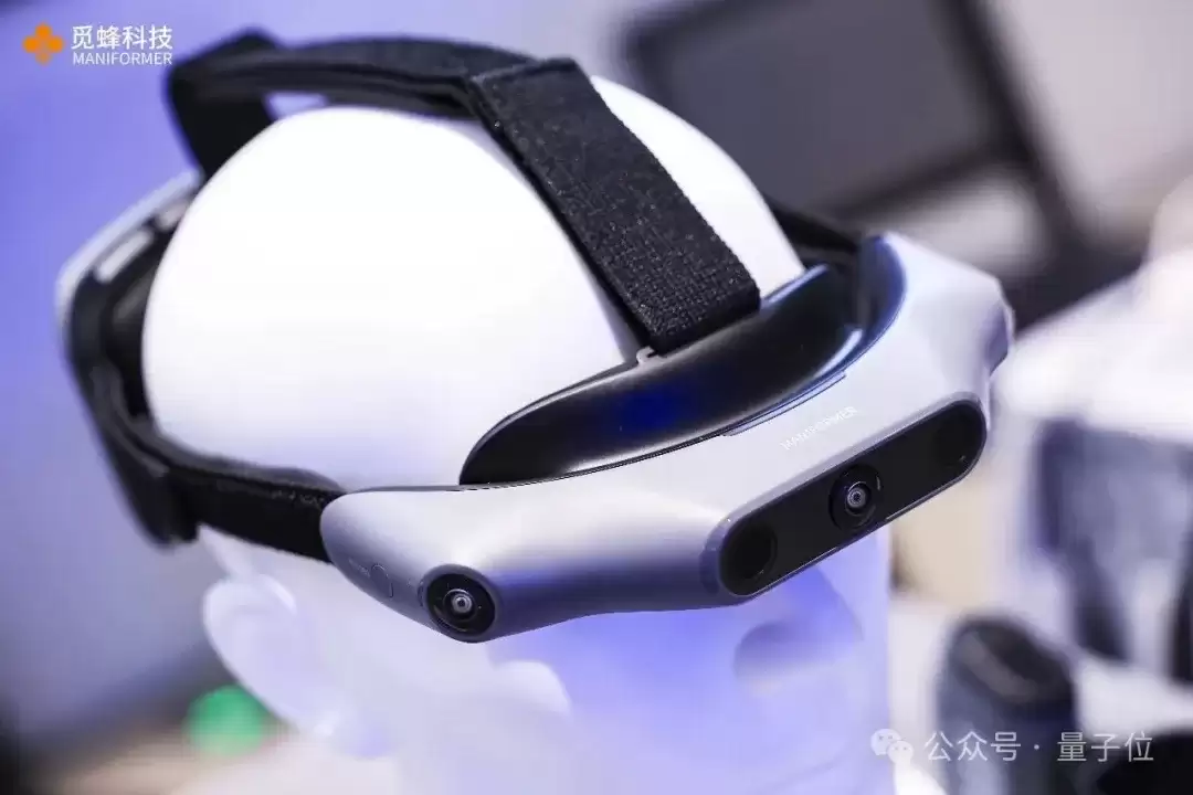 72天，从0到千万小时产能，这个具身「新锐派」凭什么接管数据赛道？