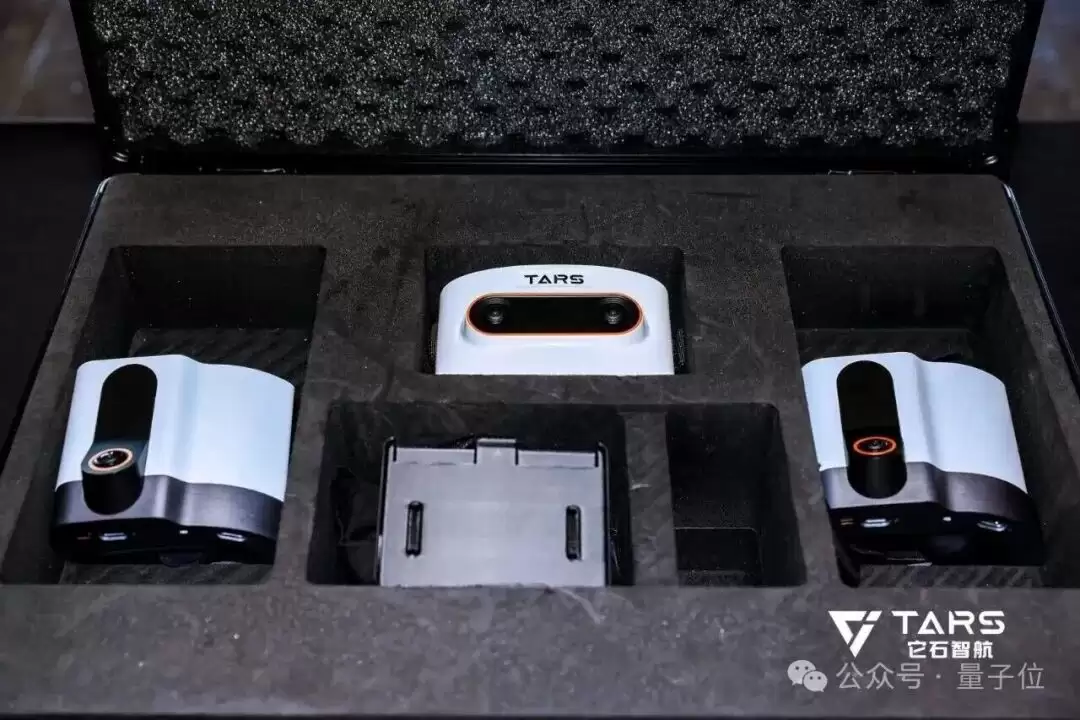4.55亿美金！中国具身智能最大单笔融资诞生，高瓴红杉联手押注具身大脑