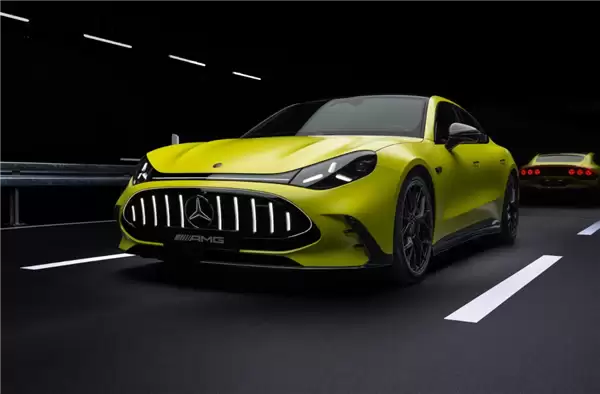 奔驰史上最强AMG！全新AMG GT四门纯电跑车官图公布：三电机马力超千匹