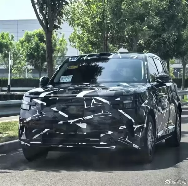 小米增程SUV谍照曝光 车头Logo一眼看到:就叫小米寻天N90