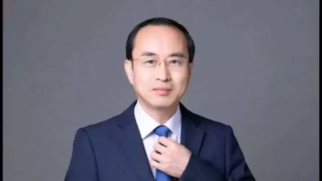 股市有风险，投资需谨慎人工智能 放量宽幅震荡，热点正在形成形成中