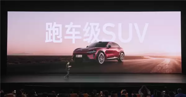 小米YU7 GT动力大升级！马力超千匹零百加速2.92秒 极速300km/h
