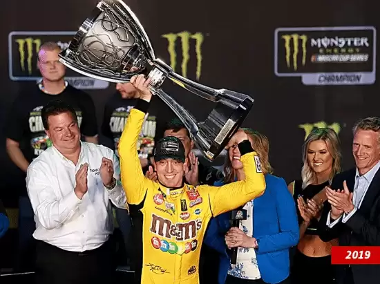 时代终结!NASCAR全能冠军王凯尔·布什不幸离世