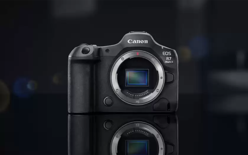 佳能EOS R7 Mark II发布延期,传闻称2026年内不会亮相 佳能EOS R7 Mark II发布延期,传闻称2026年内不会亮相