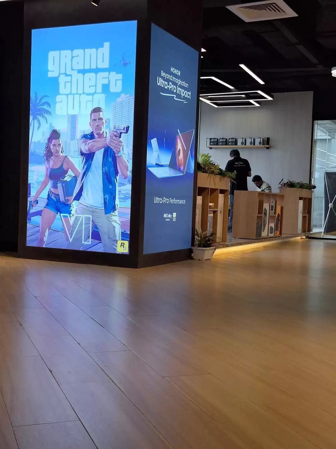 《GTA6》广告惊现孟加拉国商场 疑似店家私自宣传