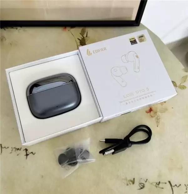 音质好、降噪强?蓝牙耳机推荐这款,双金标+36小时续航太能打