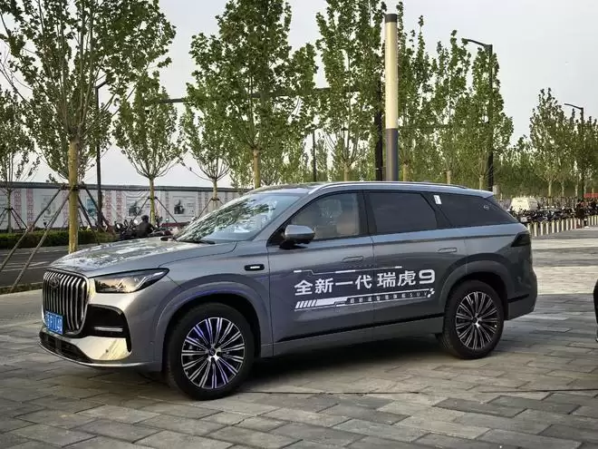 全新瑞虎9限时售14.69万起 奇瑞HEV混动技术同步落地