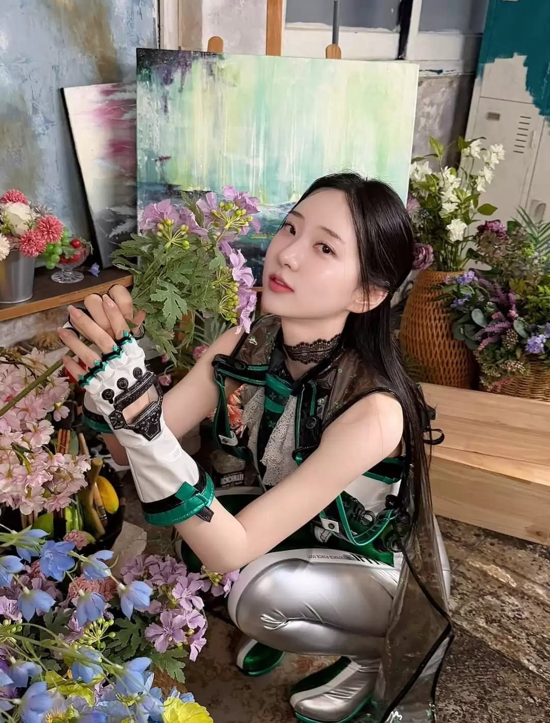 《剑星》伊芙体模cos伊芙 原版身材就是顶!