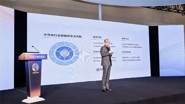 启云方舟承载企业原生 AI,国产软件进入 AI 时代