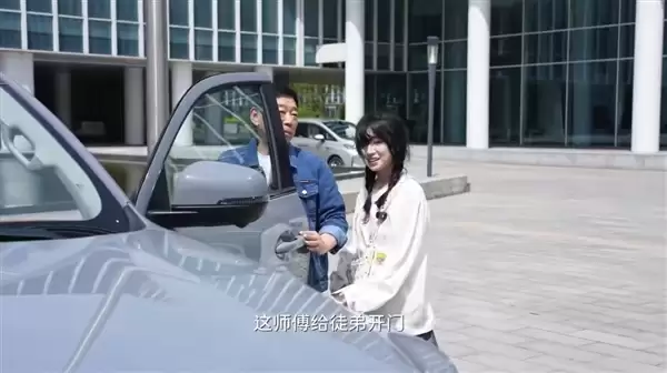 曾因一句“长城炮”一炮而红!大力仑拿到驾照后拜师魏建军