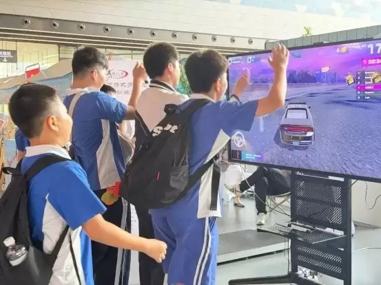 运动宇宙应邀出席第22届深圳文博会,与深圳科学技术馆达成战略合作