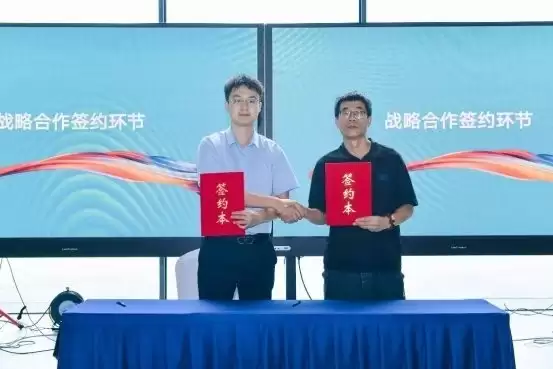 运动宇宙应邀出席第22届深圳文博会,与深圳科学技术馆达成战略合作