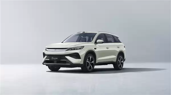 9.99万起!比亚迪宋Pro DM-i飞驰版上市:起步220km长续航
