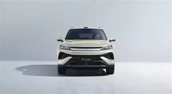 9.99万起!比亚迪宋Pro DM-i飞驰版上市:起步220km长续航