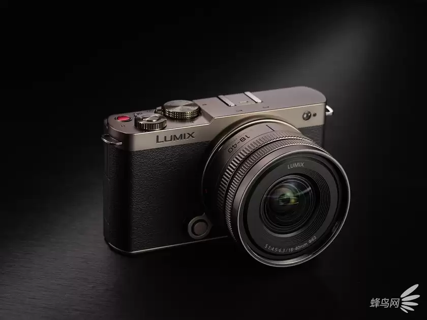 小美好,轻上镜|LUMIX S 40mm F2 正式发布,S9新色同步登场 小美好,轻上镜|LUMIX S 40mm F2 正式发布,S9新色同步登场