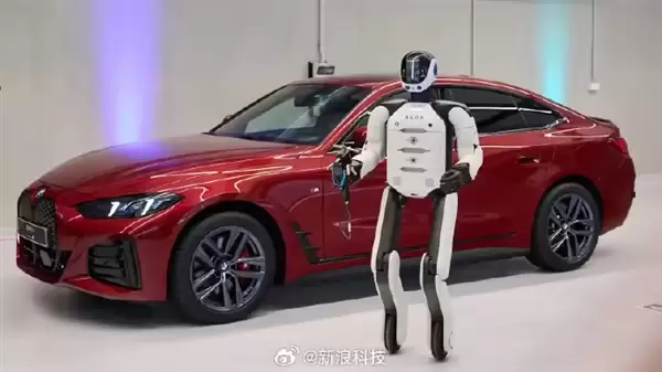 宝马工厂将迎来机器人员工:脚步很独特 单班最长可打螺丝8小时