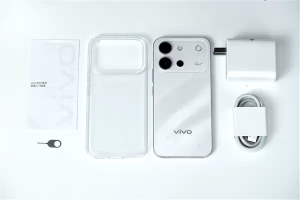 星星海梦幻外观+4K原生实况!vivo S60手机全面评测:一台懂年轻人日常需求的轻旗舰