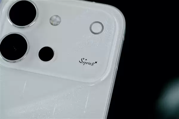 星星海梦幻外观+4K原生实况!vivo S60手机全面评测:一台懂年轻人日常需求的轻旗舰